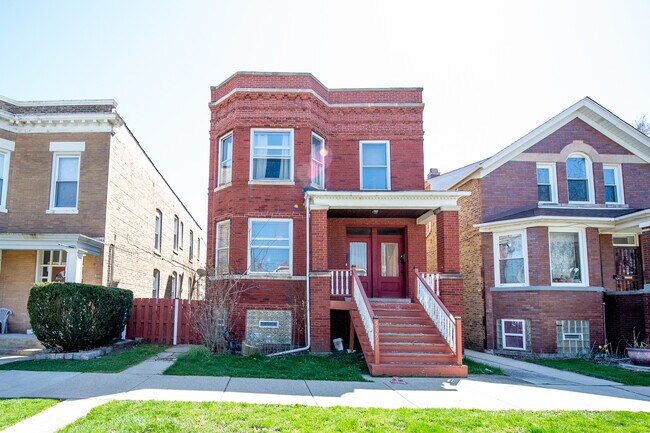 Primary Photo - 5051 W Berenice Ave