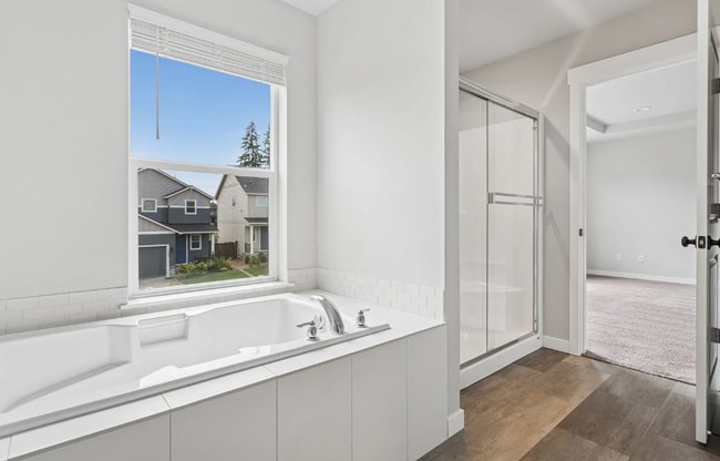Building Photo - 12101 SE Punch Bowl Fls Ct