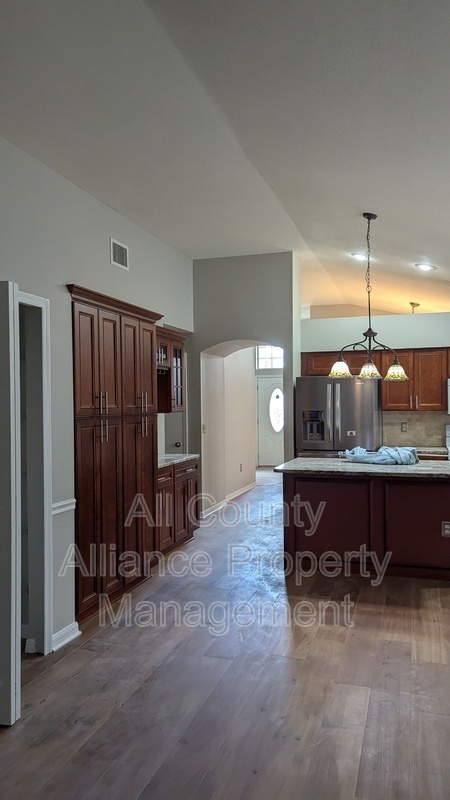 Building Photo - 1247 Maximilian Dr