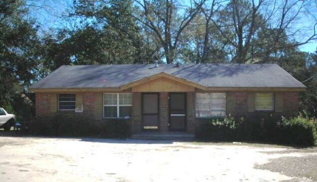 Primary Photo - Wingate Ave., 1112-E