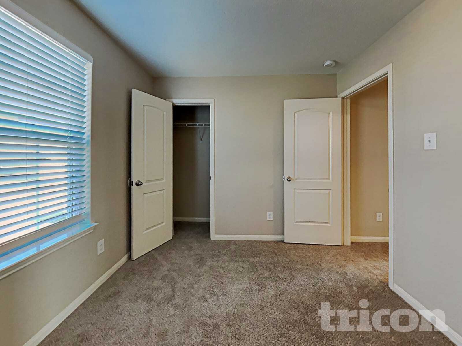 Building Photo - 5718 Treasure Cove Rd