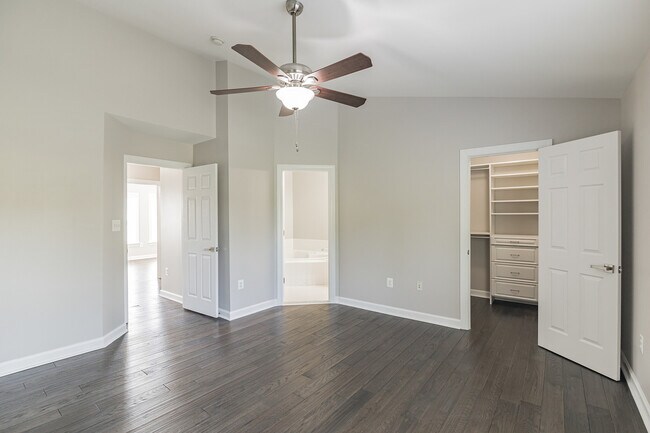 Building Photo - 15598 Avocet Loop