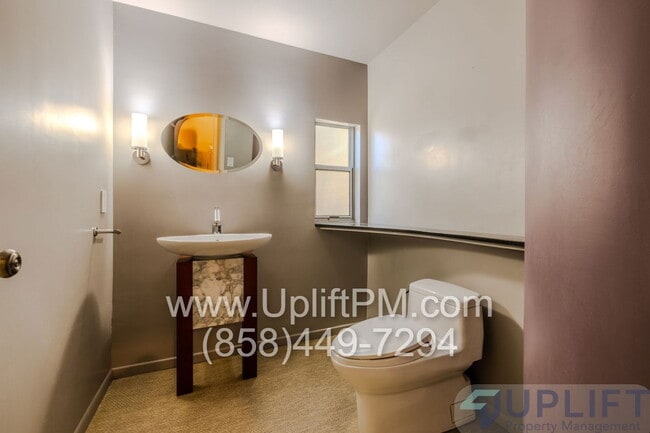 Building Photo - 11671 Boulton Ave