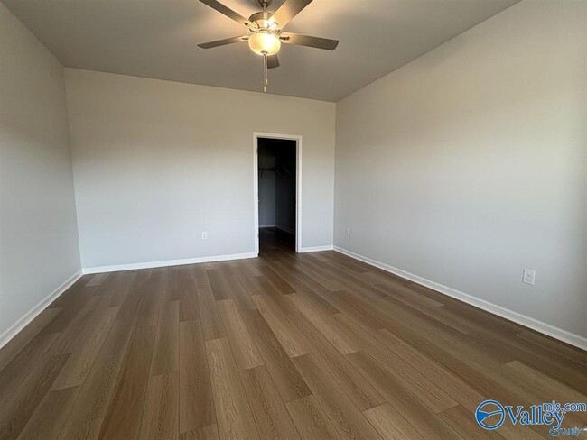 Building Photo - 112 Willow Rose Ln