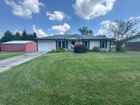 Building Photo - 1704 Twinbrook Dr