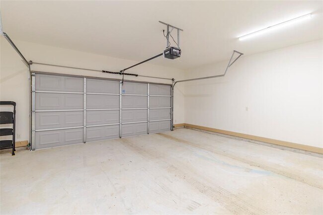 Building Photo - 303 Bob's Trail