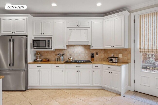 Building Photo - 71 Tanners Neck Ln