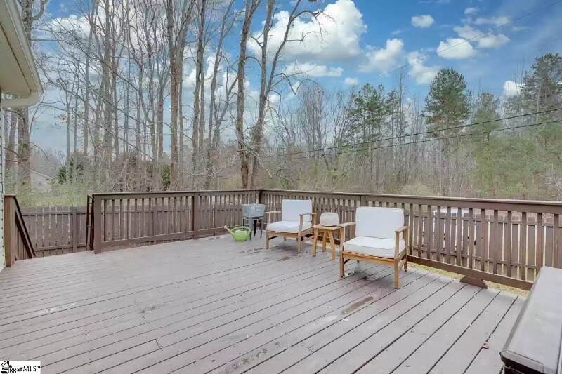 Building Photo - 10 N Rockview Dr