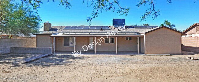 Building Photo - 7230 N Ulene Pl