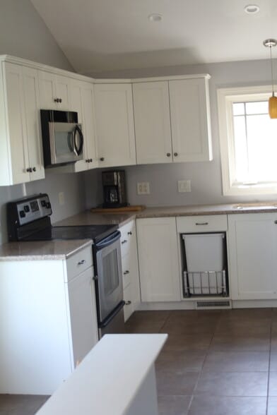 Kitchen - 14300 Coolville Ridge Rd