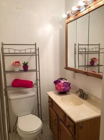 Building Photo - 236 Green St