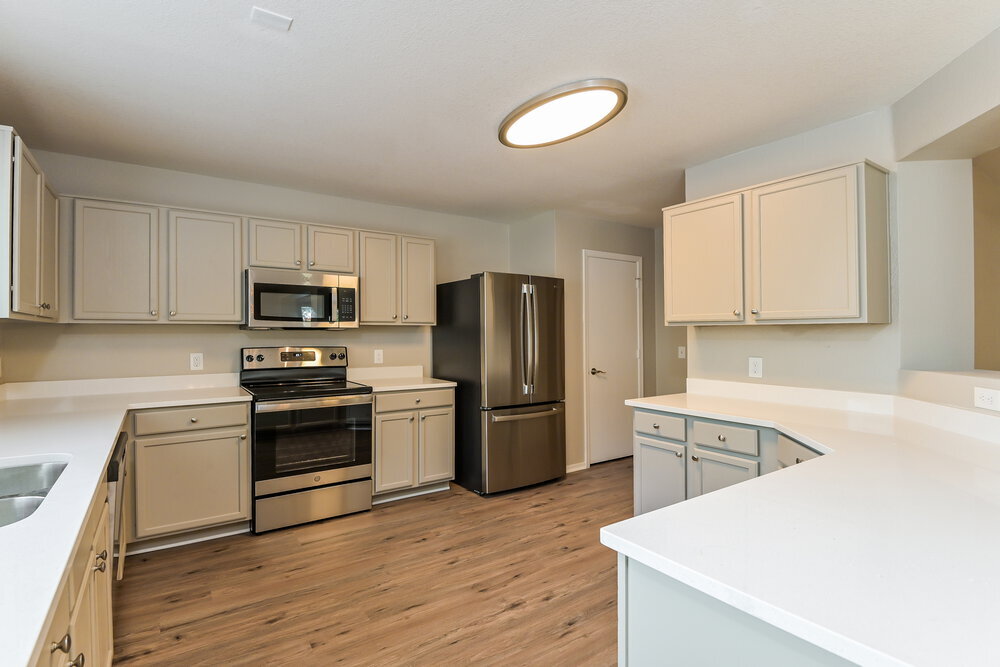 Building Photo - 504 Great White St