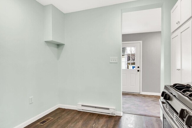 Building Photo - Coming Soon! Charming 3 Bedroom, 1.5 Bath Home in Steelton, Pa!