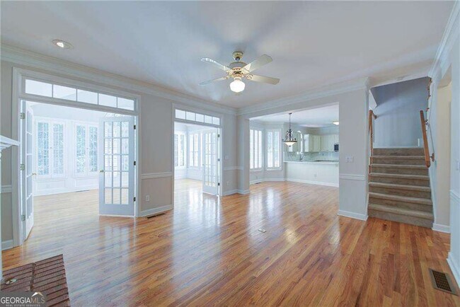 Building Photo - 2020 Ridge Gate Dr