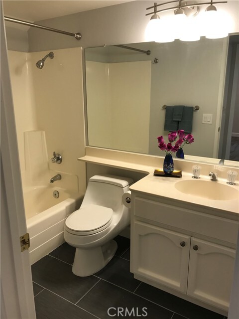 Building Photo - 951 S Park Rim Cir