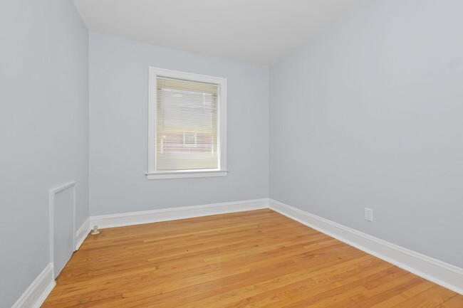 Interior Photo - 10360 S Walden Parkway