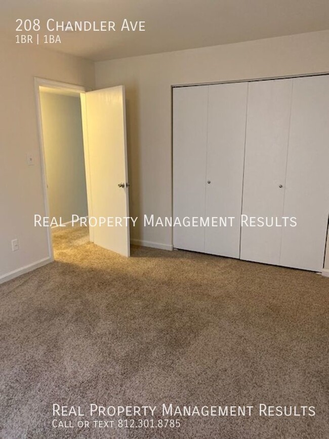 Building Photo - 1 Bedroom, 1 Bath, Mulberry Square