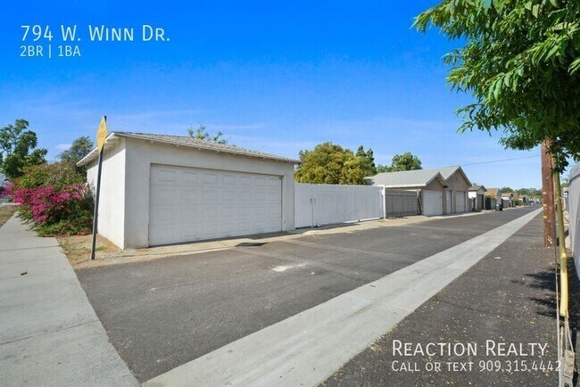 Building Photo - 794 W Winn Dr