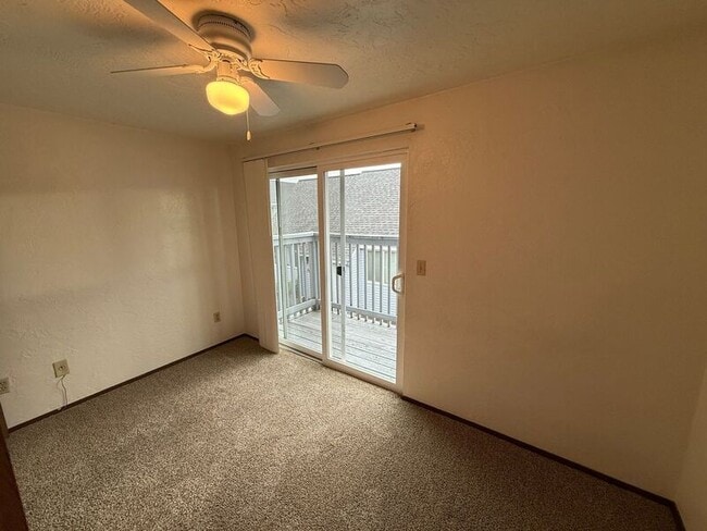 Building Photo - 2501 SW Pickford St