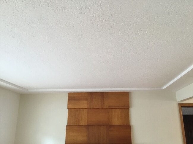 Building Photo - UNIVERSITY MID CENTURY