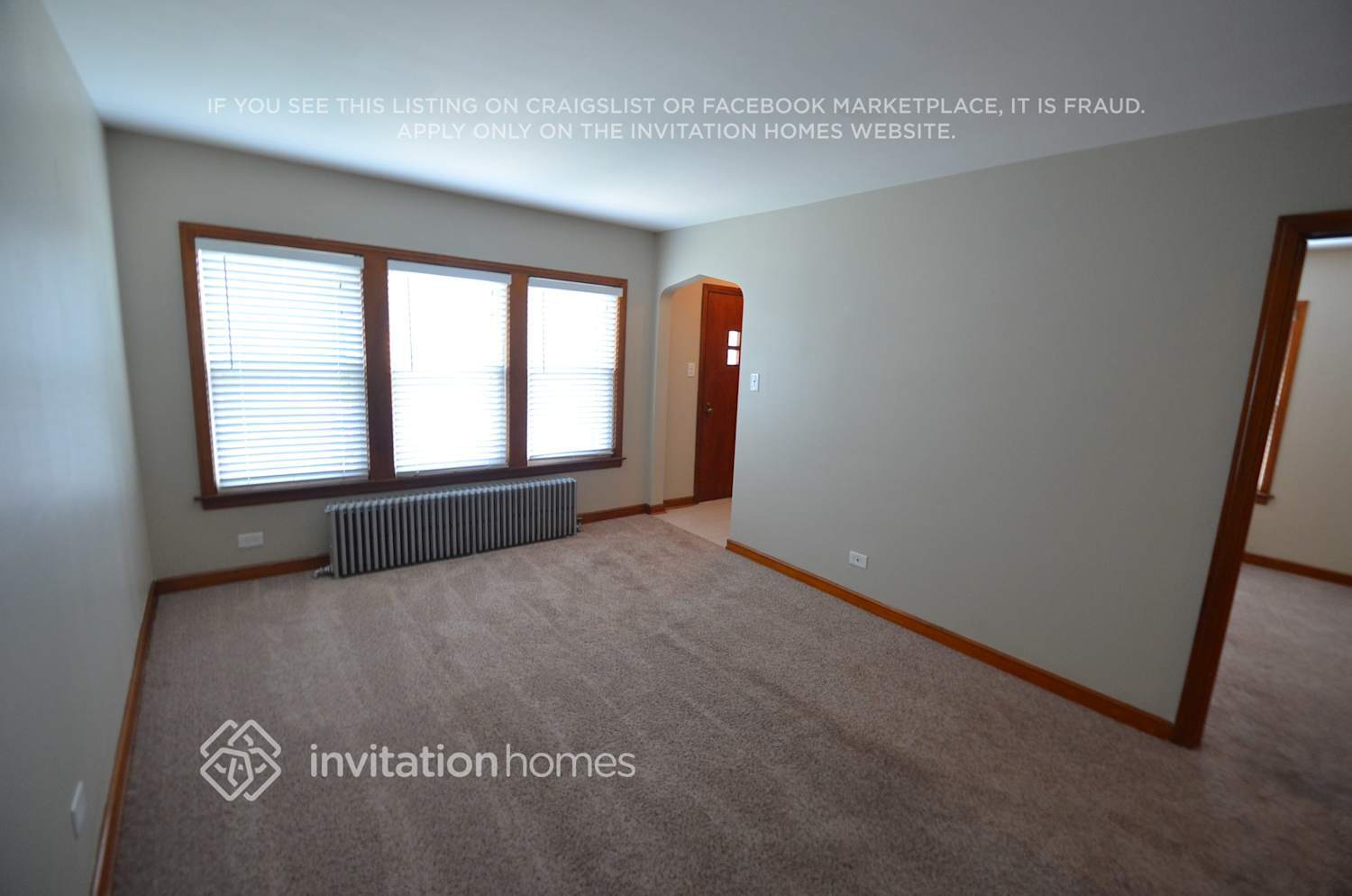 Building Photo - 6200 S Meade Ave