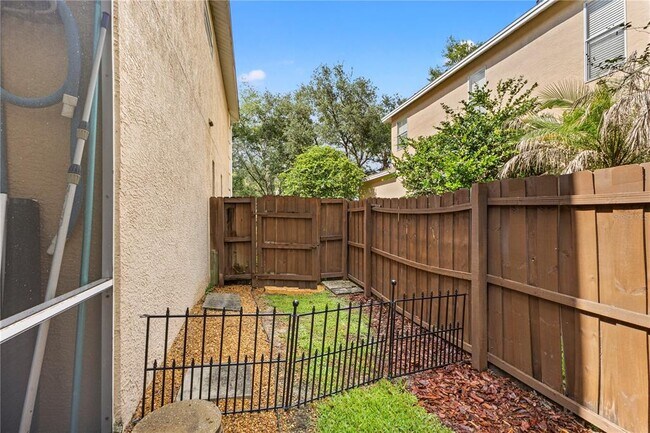 Building Photo - 9307 Poplar Creek Ct