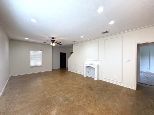 Building Photo - 3353 Keefer Loop