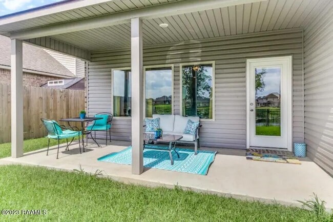 Building Photo - 406 Starlight Dr
