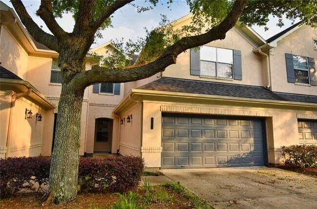 Building Photo - 4323 Lake Walk Ct