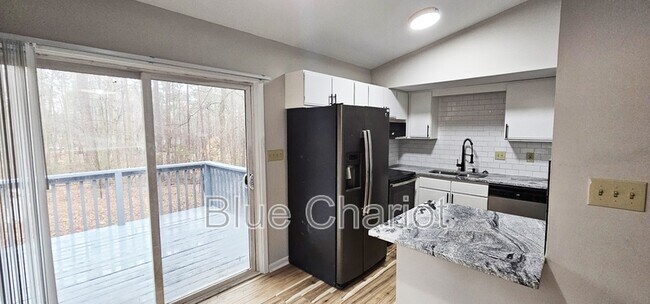 Building Photo - 47 Bell Cir