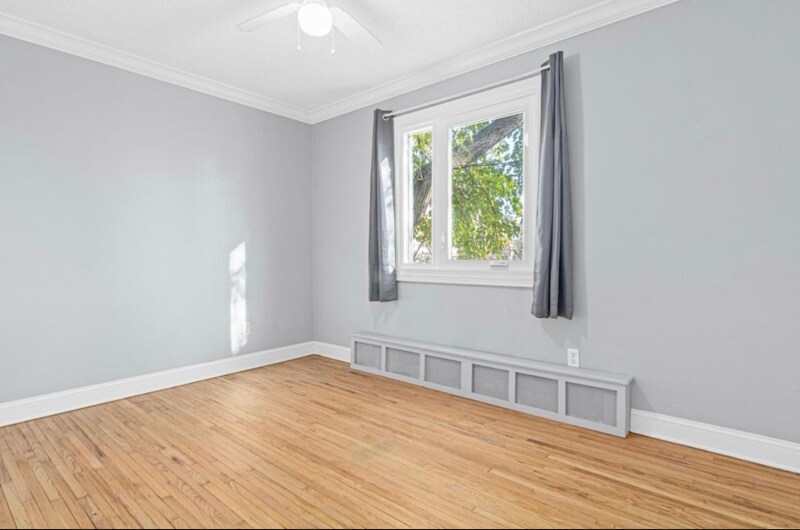 Building Photo - 423 W 31st St