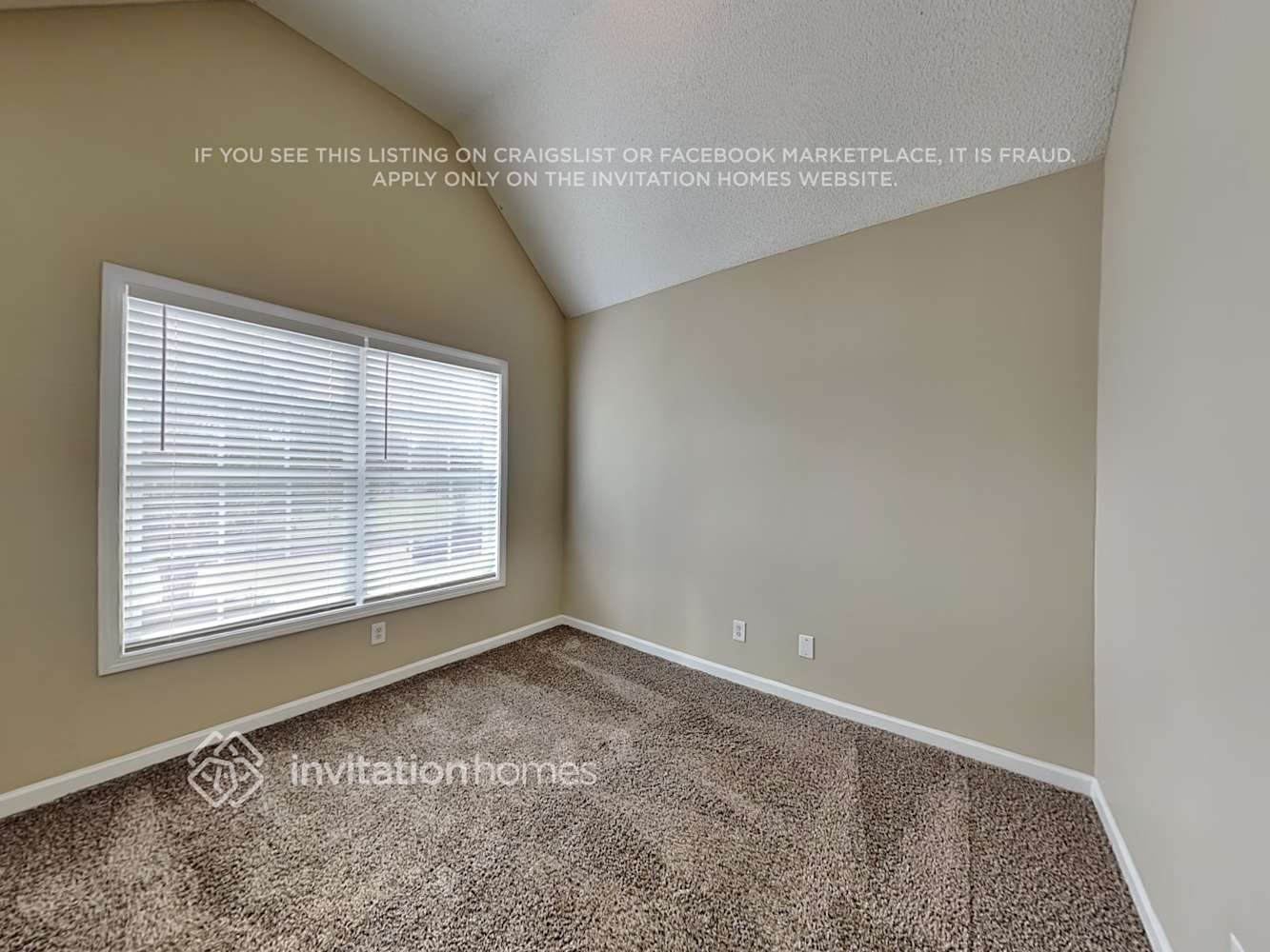 Building Photo - 5026 Yankee Doodle Dr