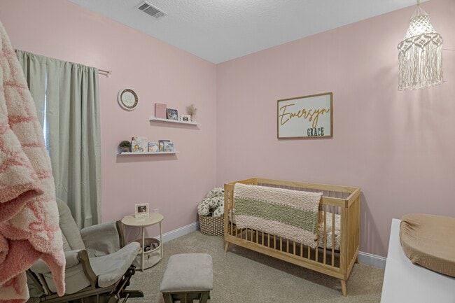 Building Photo - 107 Nobles Dr NE