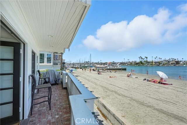 Building Photo - 6310 E Bayshore Walk