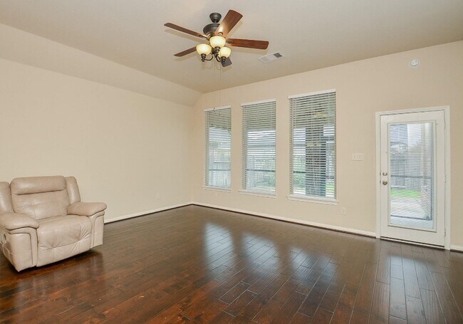 Building Photo - 19634 Travis Cannon Ln