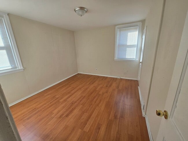 Building Photo - 4500 Shelmire Ave