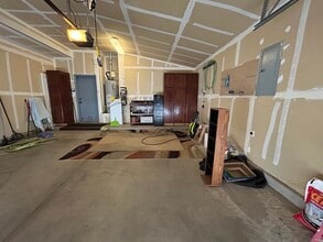 Building Photo - 6220 Calle Vizcaya NW