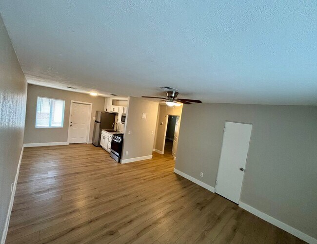 Building Photo - 3836 N 15th Ave
