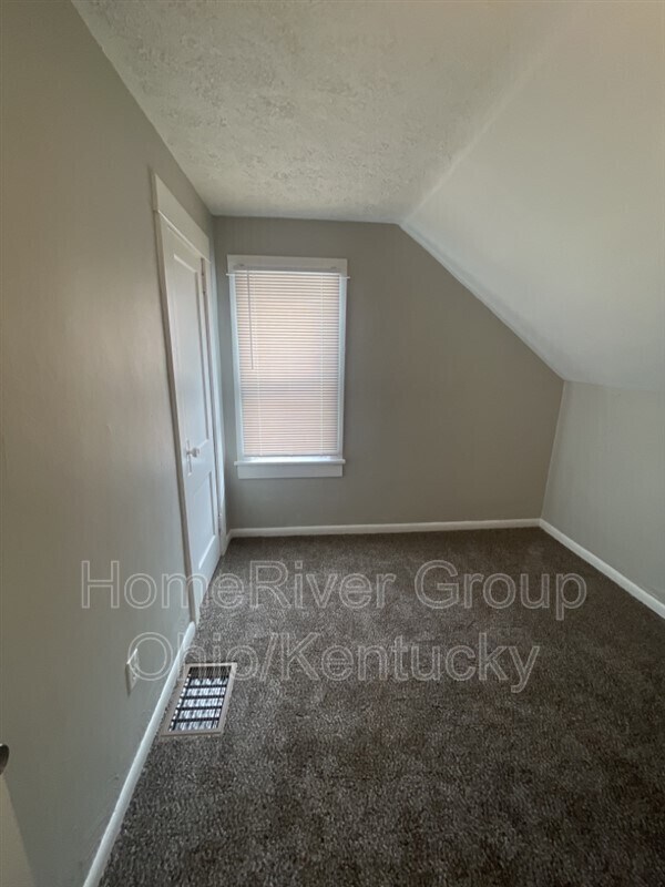 Building Photo - 2308 Fauver Ave