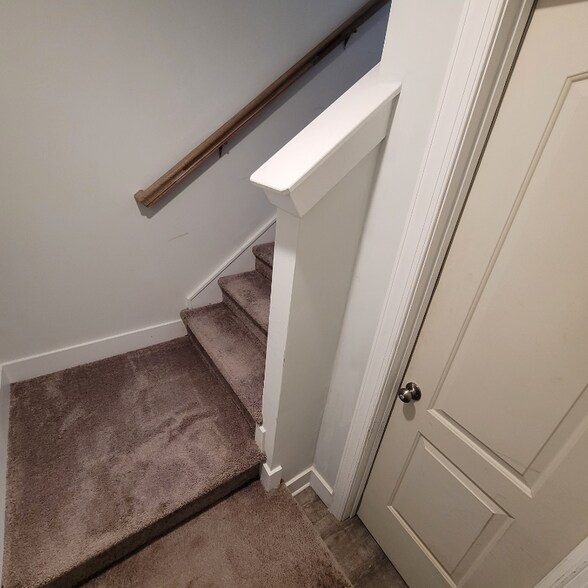 Building Photo - 8204 S Antler Dr