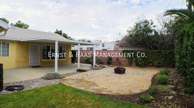 Building Photo - 3138 Shadypark Dr