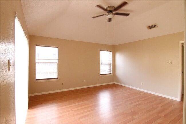 Building Photo - 3118 Settlers Way Blvd