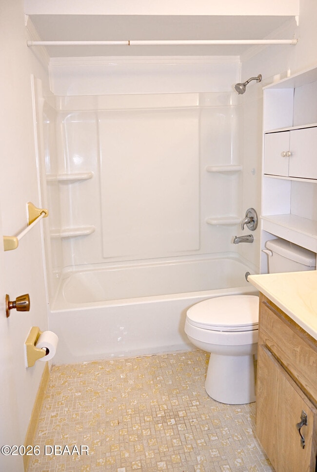 Building Photo - 2850 Ocean Shore Blvd