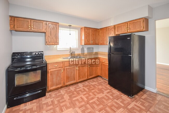 Building Photo - 6134 Nelson Pl