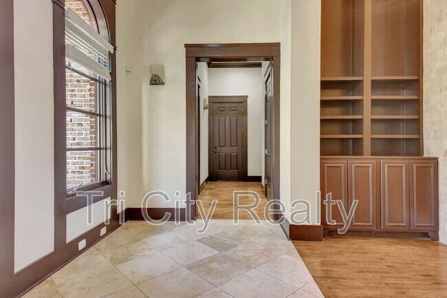 Building Photo - 250 Moss Creek Walk