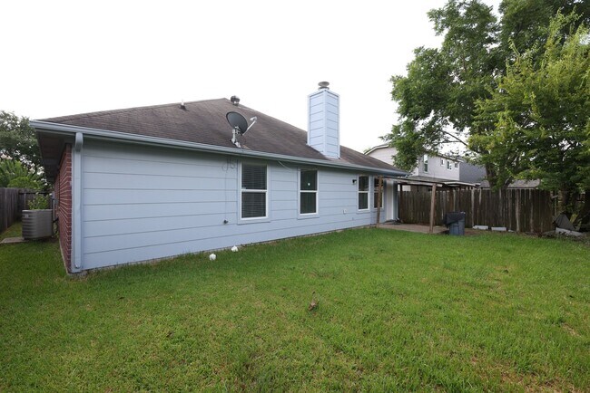 Building Photo - 7430 Pouter Dr
