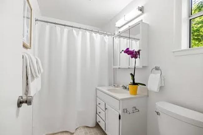 Building Photo - Charming 3bd/3bth Mid Century Home in Lark...