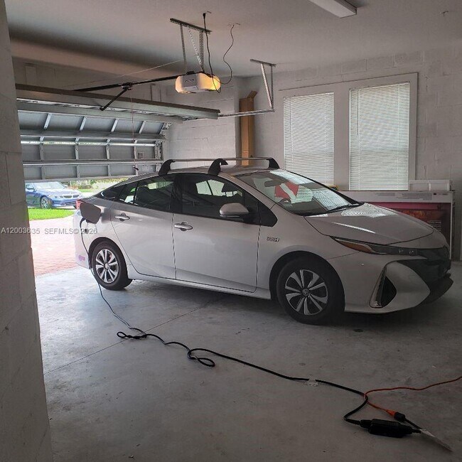 Building Photo - 9139 Passiflora Wy