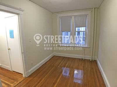 Building Photo - 1 bedroom in Boston MA 02215