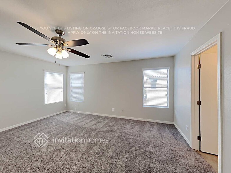 Building Photo - 11178 W Garfield St